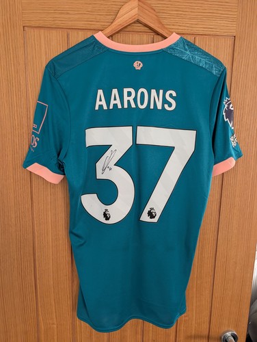 Max aarons match issued - max,