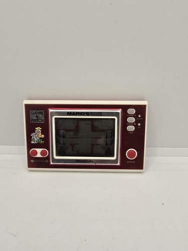 Nintendo game watch - game,