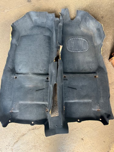 Single piece floor - f/tf,