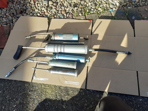 Vintage grease guns - ,