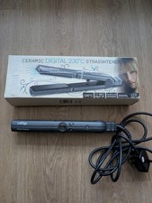 Andrew Colling Ceramic Digital