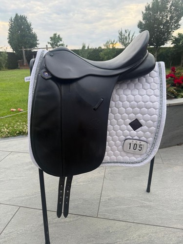 Bates cair dressage saddle - cair,