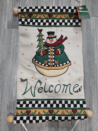 Felted wool welcome hanging - welcome,
