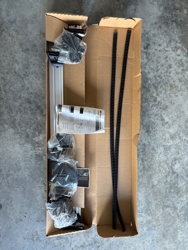 New thule crossbar roof - -,