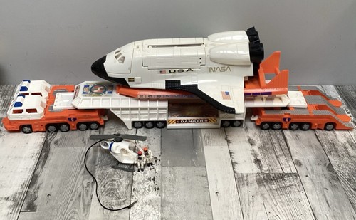 Matchbox mega rig space - matchbox,