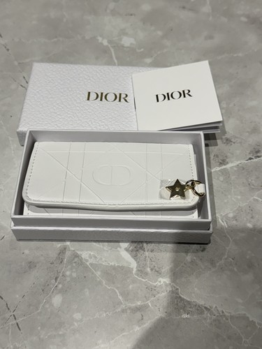 Christian dior beauty - christian, travel