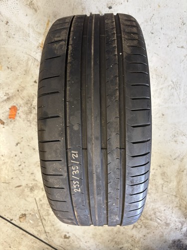 255 pirelli zero dot - 255/35, p