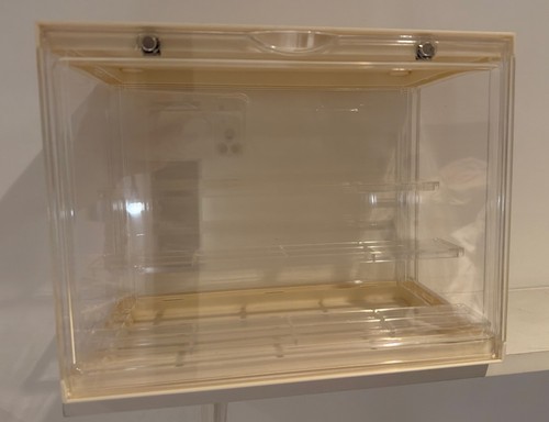 Display cabinet - display,