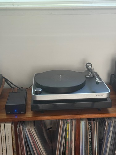 Clearaudio concept turntable - clearaudio,