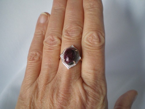 Ruby zoisite oval ring - oval, size