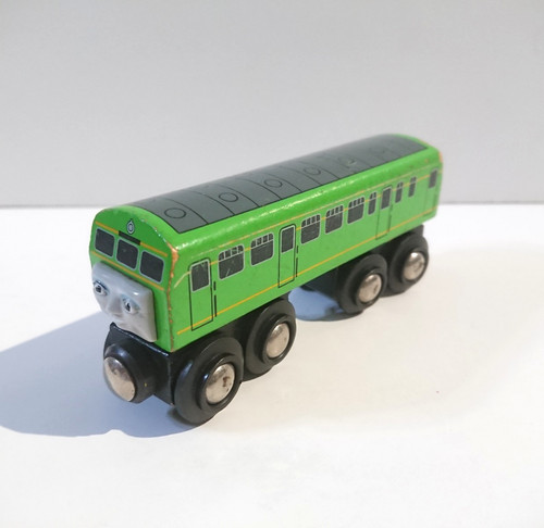 Thomas wooden railway - wooden,