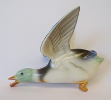VINTAGE POOLE POTTERY FLYING