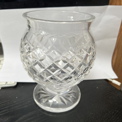 Vintage round pedestal - round, cut