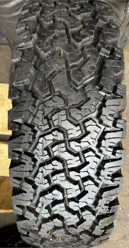 245 75r17 121 118r bf - 245-75r17,
