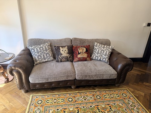 Wilson chesterfield seater - chesterfield, 3