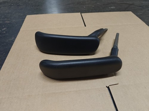 New pair herman miller - of,