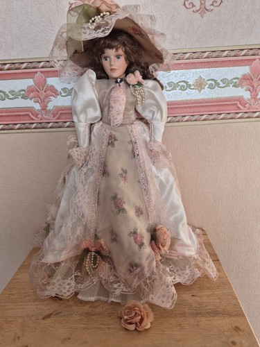 Vintage victorian dressed - victorian, 18"