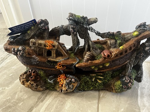 Extra large galleon - fish, tank
