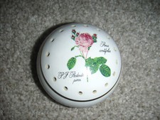 Vintage Avon 'Redoute Rose' porcelain room pomander refillable GUC