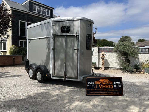 Ifor williams horse trailer - williams,