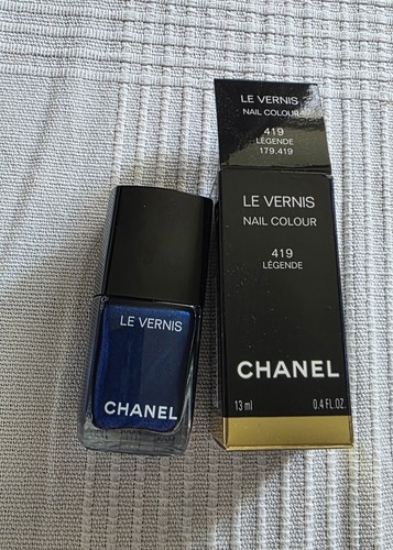 Chanel vernis nail polish - chanel,