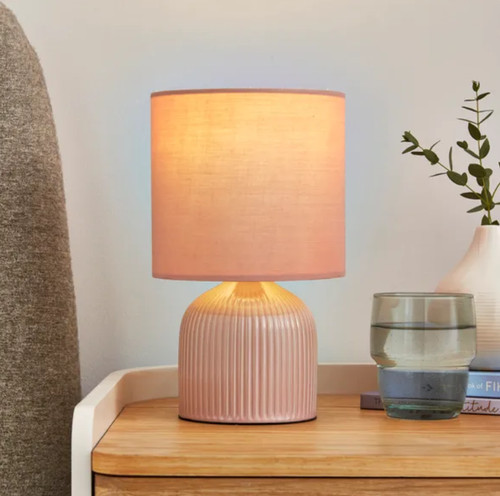 New small but elegant - new, ribbed