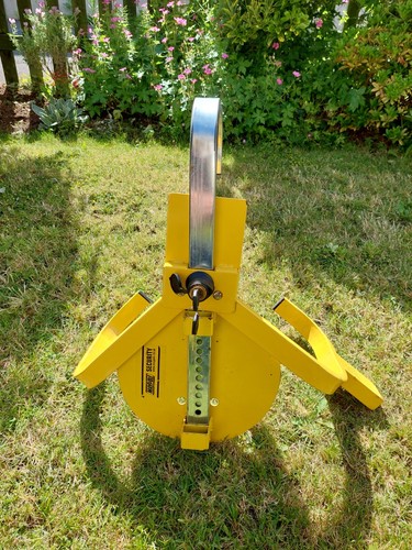 Wheel locks for caravans - locks,