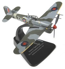 Oxford diecast raf hawker - 1/72,