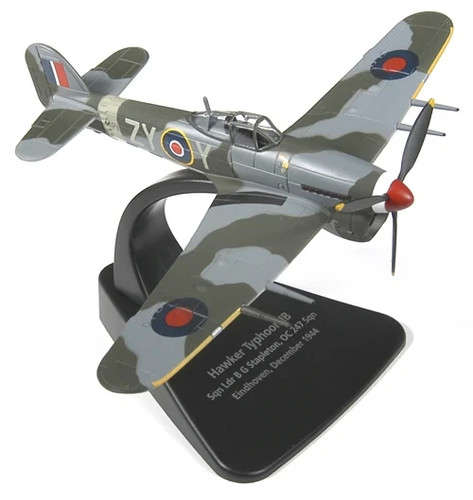 Oxford diecast raf hawker - oxford, 1/72