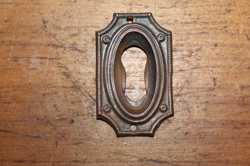 Small ornate antique victorian - ornate,