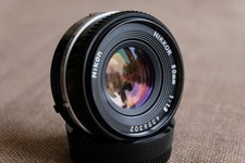 Nikon Nikkor AI-S 50mm f/1.8