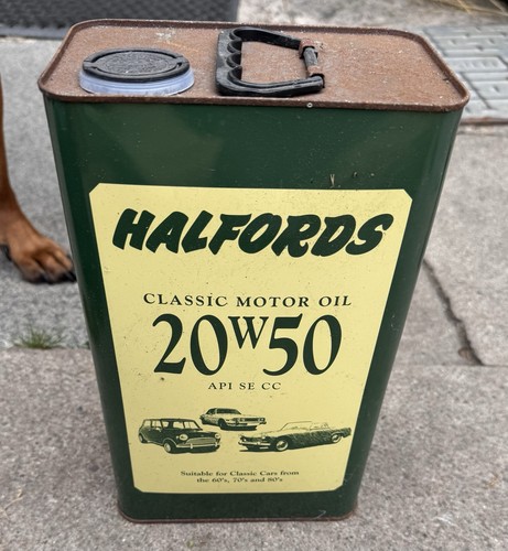 Halfords classic motor - motor, oil