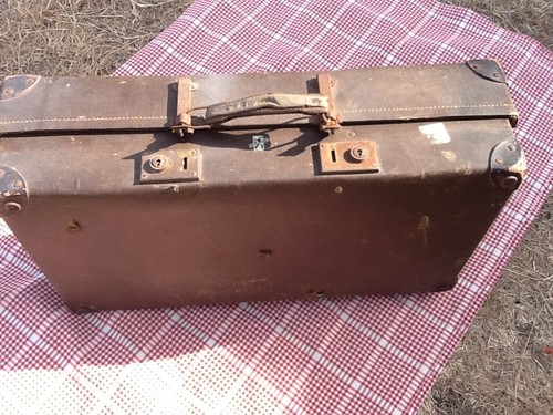 Vintage suitcase revelation - suitcase,