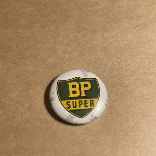 Vintage super button pin - super,