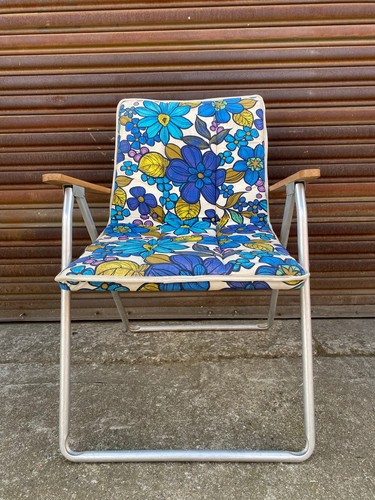 Vintage retro blue floral - blue,