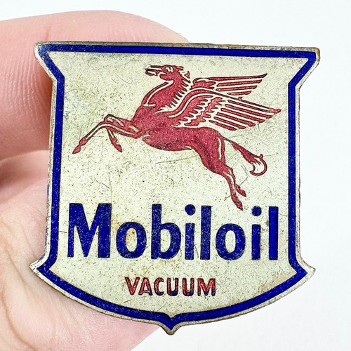 Vintage mobiloil vacuum - vintage,