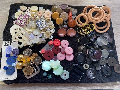 Collection vintage buttons - collection,