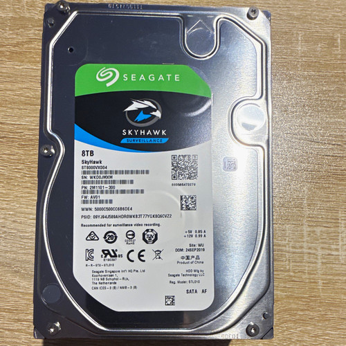 Seagate skyhawk 8tb 5in - seagate,