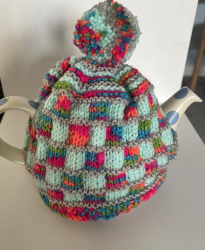 Hand knitted vintage - vintage, tea