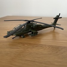 Maisto AH-64A Military Helicopter 