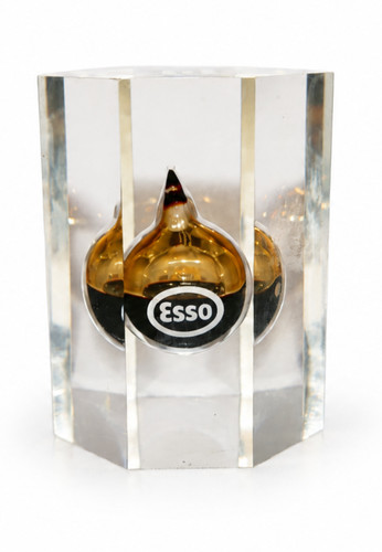 Rare faceted shell esso - faceted,