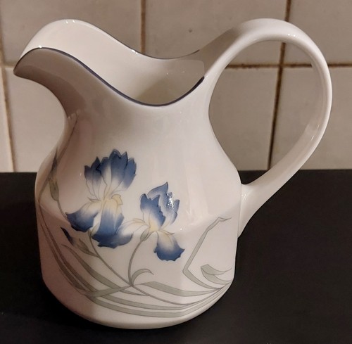 Royal doulton minerva milk - milk, jug