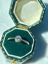 Elegant Vintage 18ct Gold And Rub Over Bezel Set 0.25 Carat Diamond Ring