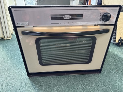 Caravan motorhome camper gas - caravan,