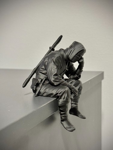 Hooded assassin shelf sitter - assassin,