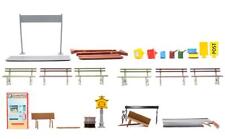 UNKNOWN MAKE 'G' SCALE LARGE LOT OF TOWN DETAILING ACCESSORIES