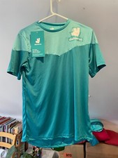 Deliveroo Short Sleeve Base  T Shirt Size Medium- New with tags