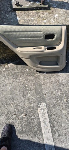 Lexus is200 door card - 99-05,