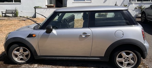 2009 mini one - 2009,