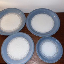 4 Denby Castile Blue Plates (dinner And Side) With Chips Damage